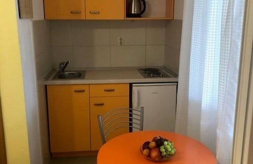 Vrpolje Apartment | Studio flat with terrace Makarska (AS-22168-b)