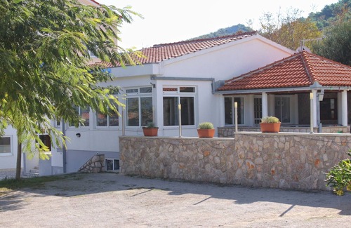 Vinjerac Apartment | Studio flat with terrace and sea view Vinjerac, Zadar (AS-3248-d)