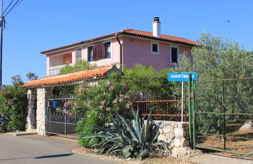 Punta Kriza Apartment | Studio flat with terrace and sea view Punta križa, Cres (AS-383-b)