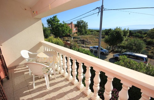 Punta Kriza Apartment | Studio flat with terrace and sea view Punta križa, Cres (AS-383-b)