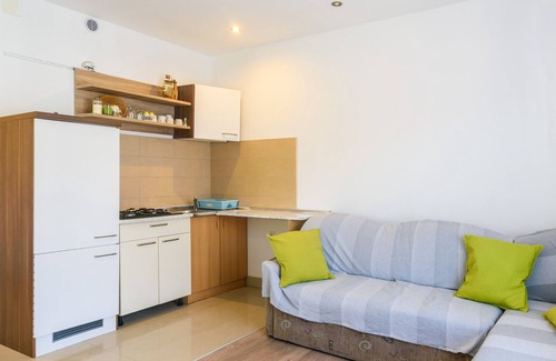 Marina Apartment | Studio flat with terrace Marina, Trogir (AS-14258-b)