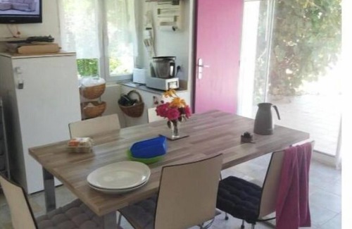 Saint-Lattier Apartment | Studio for 2 persons