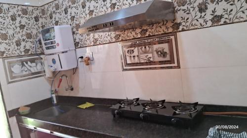 Taloja Apartment | Studio for Descent Single or Couple