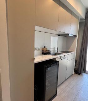 Saint-Yrieix-sur-Charente Apartment | Studio piscine partagée parking securisé