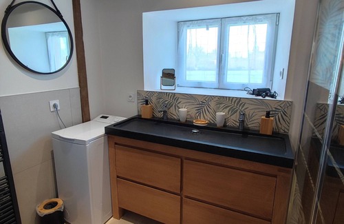Saint-Fort Apartment | Studio 'Golf Open Sport Gary Player' with private terrace, private garden and Wi-Fi