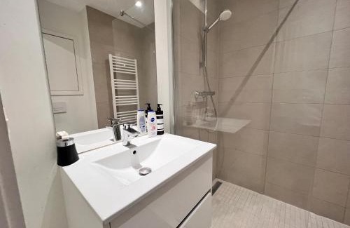 Ilot Sacre Apartment | Studio in center of Brussels