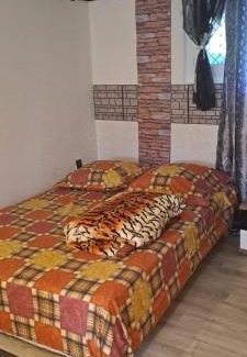 Goussainville House | Studio indépendant - chambre privé confortable & tv canal plus