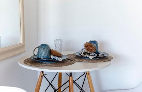 Florianopolis Apartment | Studio Laguna com vista para a Lagoa by Achei