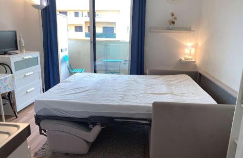 Balaruc-les-Bains Apartment | Studio lumineux avec balcon exposé sud, tout équipé et classé 2 étoiles. - FR-1-553-139