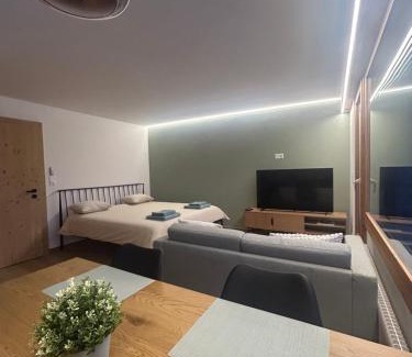 Randogne Apartment | Studio moderne et cosy avec piscine et sauna