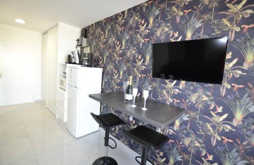 Naturist Village Apartment | Studio Naturiste "TROPIQUES" Héliopolis FG