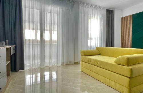 Sector 5 Apartment | Studio No 818 Central Residence