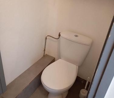 Fives Apartment | Studio rénové proche métro