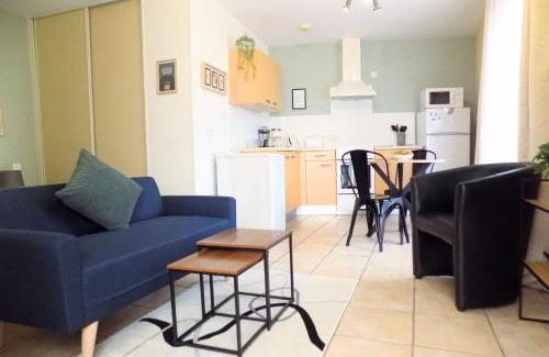 Neris-les-Bains Apartment | Studio Revy 1 - Centre ville