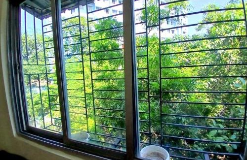 Kolkata Apartment | Studio Room Close to Quest Mall