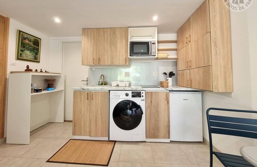 Saint-Leu-la-Foret Apartment | Studio Saint-Leu-la-Forêt, studio flat, 2 persons