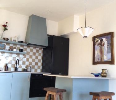 Przno Apartment | Studio Sea View Steps to Przno beach w Parking Villa Olive