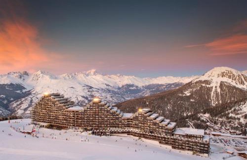 Aime Apartment | studio skis aux pieds