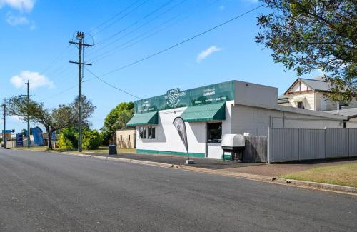 Svensson Heights Apartment | Studio Three