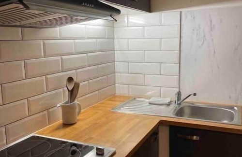 Le Mont-sur-Lausanne Apartment | Studio Très Pratique