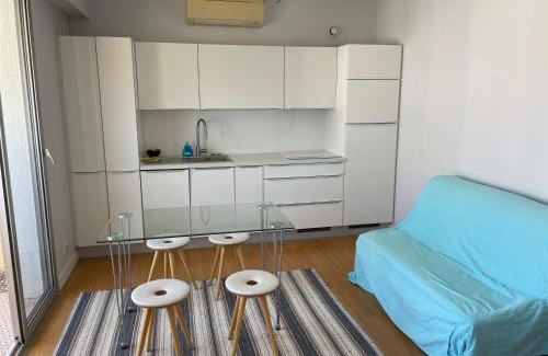 Beaulieu-sur-Mer Apartment | Studio vue mer