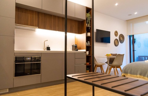 Praia Da Granja Apartment | Studio with terrace, 250m from Praia da Granja