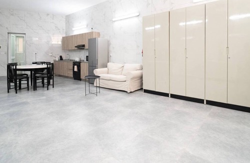 Tarxien Apartment | Studio with Full Kitchen & 3 Beds in Tarxien