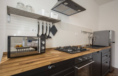 Siena Apartment | Studio with Garden (2 km from the city center) - Out of ZTL - Free Parking