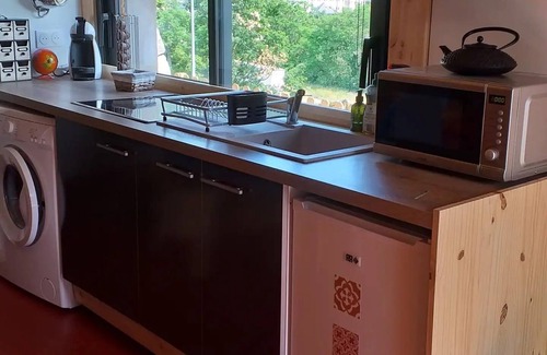 Mende Apartment | Studio with garden near the center
