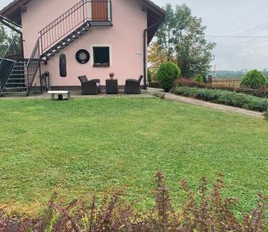 gmina Debowiec Apartment | Studio z kominkiem z leśną sauną, jacuzzi , w okolicy Cieszyn