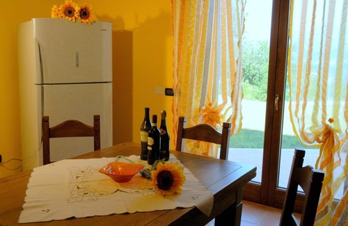 Castelnuovo di Garfagnana Villa | Stunning private villa for 14 guests with WIFI, hot tub, private pool, TV, patio and panoramic v.