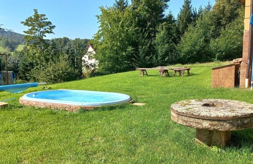 Dolni Olesnice Villa | Stunning private villa for 11 people with WIFI, private pool, TV and terrace