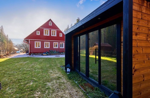 Pec pod Snezkou Villa | Stunning private villa for 18 guests with WIFI, TV and patio