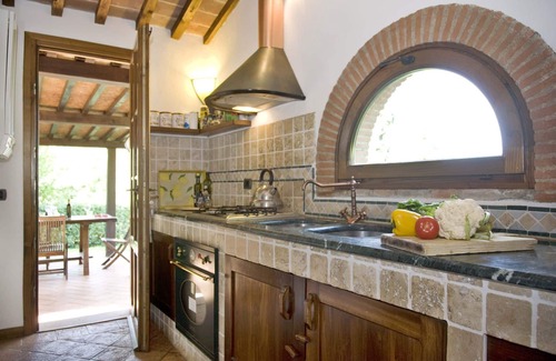 Montopoli in Val d'Arno Villa | Stunning private villa for 5 people with private pool, A/C, WIFI, TV, patio and panoramic view