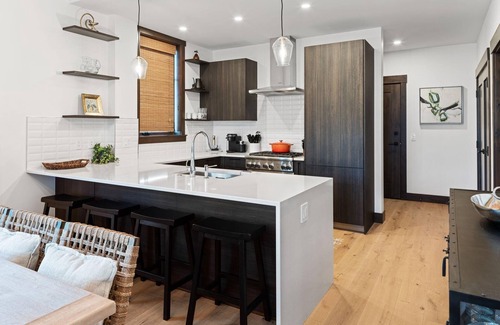 Stateline Condo | Stunning 1256 sqft. 2 bed, 2.5 bath Condominium