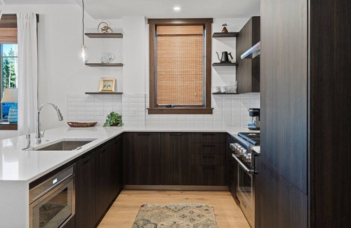 Stateline Condo | Stunning 1256 sqft. 2 bed, 2.5 bath Condominium