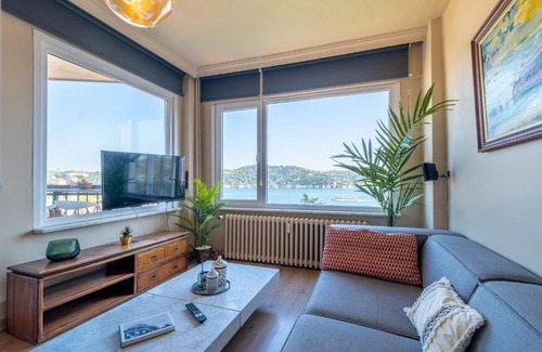 Arnavutkoy Apartment | Stunning 2Br Apt at the Brim of the Bosphorus