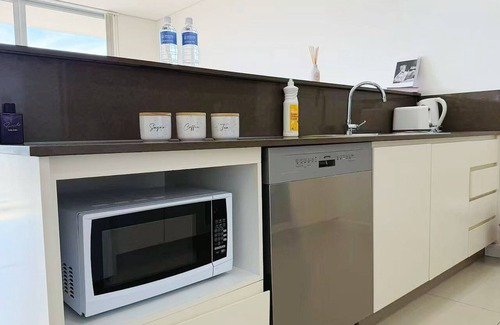 Parramatta Apartment | Stunning 2BR with River & City Views in Parramatta