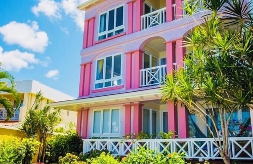 Rodney Bay House | Stunning 3BR Harbour waterfront