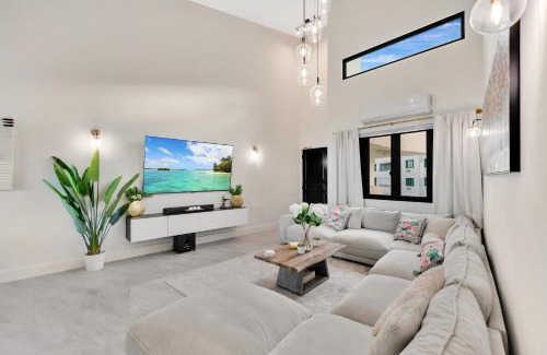 Mameyes II Apartment | Stunning 4BR Penthouse Ocean & Golf Views Wyndham Residence