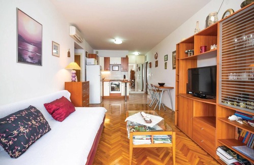 Brela Apartment | Stunning apartment in Brela with WiFi