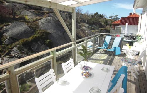 Kungshamn Apartment | Stunning Apartment In Kungshamn