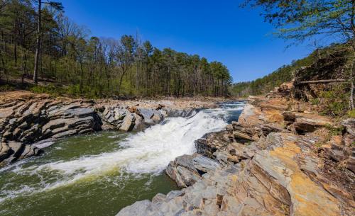 Broken Bow House | Stunning Balcony View Frequent Deer Sightings