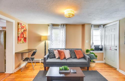 Brockton Apartment | Stunning Brockton Apt Less Than 4 Mi to Westgate Mall!