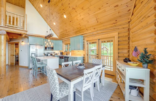 Banner Elk Cabin | Stunning Cabin w/Fire Pit in Banner Elk!