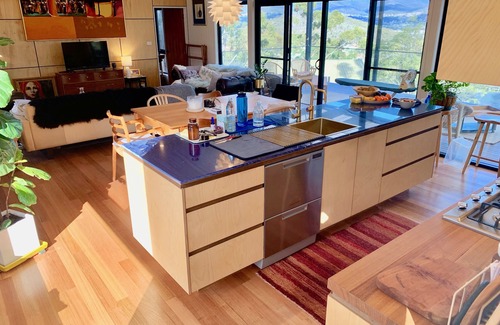 Geilston Bay House | Stunning designer ecohome with incredible views: 5 stars
