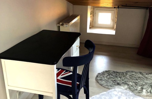 Uzer House | Stunning family house with swimming pool, South Ardèche