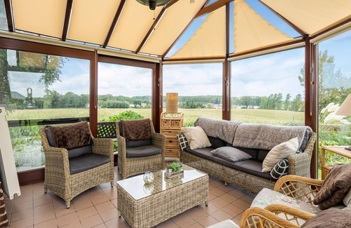 Oombergen House | Stunning Holiday Home in Oombergen with Terrace and Garden