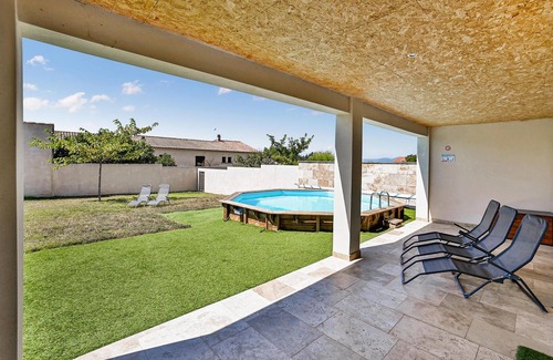 Saint-Theodorit House | Stunning home in Saint-Theodorit