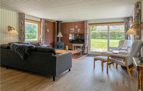 Sandvig House | Stunning Home In Allinge With Wifi